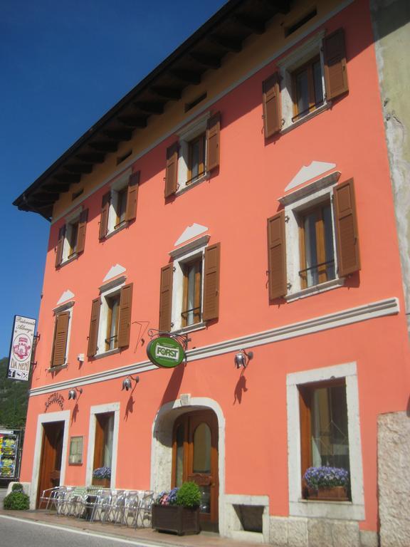 Albergo Ristorante Da Neni Mori Zewnętrze zdjęcie
